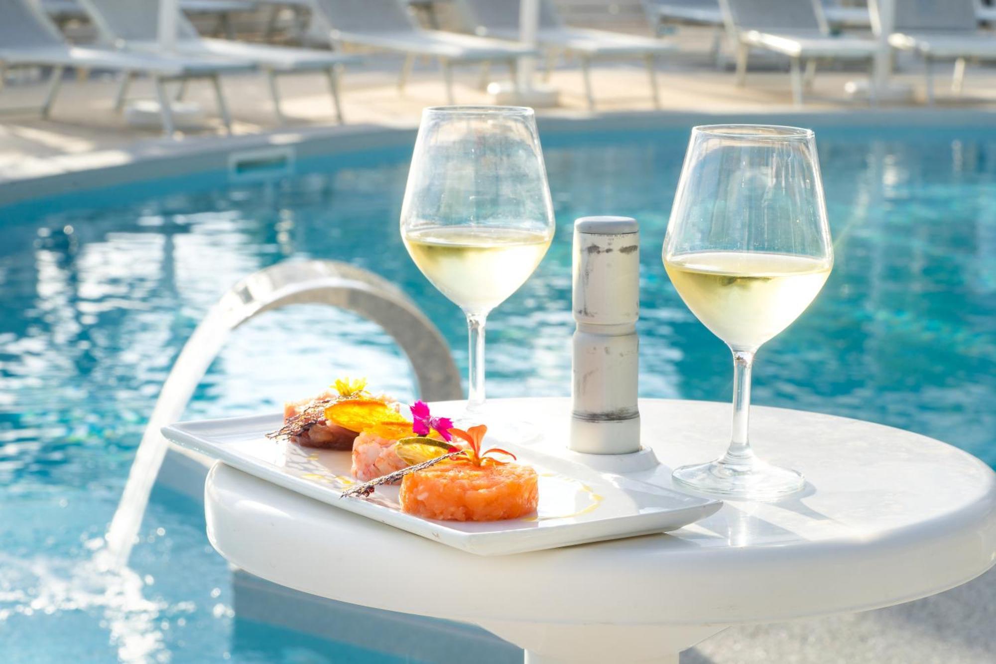 ماسّا لوبْرينسِ Hotel & Spa Relais Freedom Club المظهر الخارجي الصورة