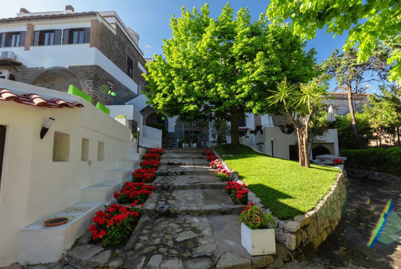 ماسّا لوبْرينسِ Hotel & Spa Relais Freedom Club المظهر الخارجي الصورة